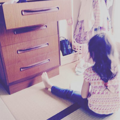 子どもとヴィンテージ家具